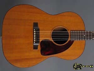 1967 Gibson LG-0  Flattop - Natural Mahogany