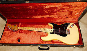 Fender Stratocaster Electric Guitar*Vintage 1977*Blonde*OHSC