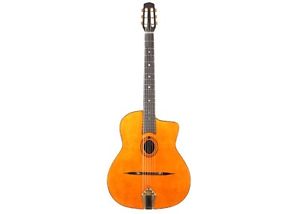 Altamira – M10 Antique Gypsy Gitarre inkl. Koffer im Wert von 110 Euro