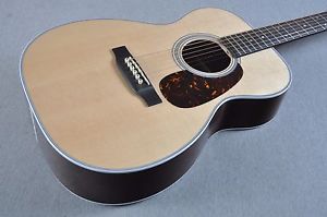 2016 Martin Custom Shop 00-28 Guatemalan Acoustic Guitar #2054111