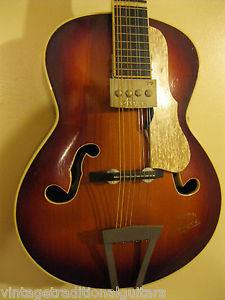 ARNOLD HOYER ORIGINAL c.1960 ARCHTOP GUITAR-BODIED ELECTRO-MANDOLIN/MANDOLINETTO