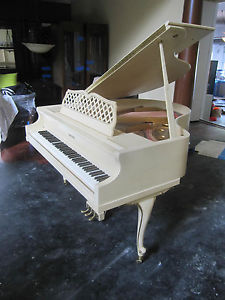 Tres  elegant  piano  kimball (USA)regardez la  video!