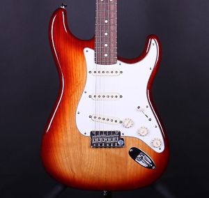 Fender 2013 American Standard Stratocaster Sienna Sunburst Strat Electric Guitar