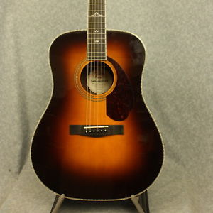 Fender Paramount Deluxe Dreadnou