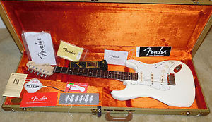 Fender Artist Series Jeff Beck Stratocaster Electric Guitar*MINT*2014