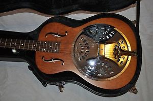 USA Made Dobro Hound Dog Round Neck