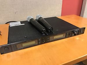 Sure U4D-J4 Wireless Microphone Receiver with 2 Beta 87 U2-J4 Microphones