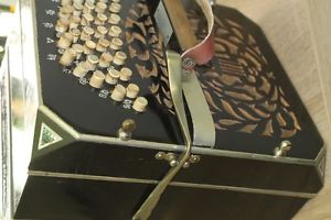 Nr.97 Bando Marke Kahnt&Uhlmann gestimmt Ernst Birnstock  885HZ signiert/ 37/35