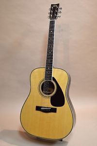 YAMAHA L-8 Used  w/ Hard case