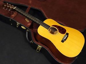 Martin D-18V Natural w/hard case Free shipping Guiter Bass From JAPAN #X903