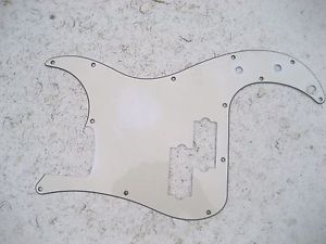 FENDER PRECISION BASS PICK GUARD.  2001, USA, CLEAN