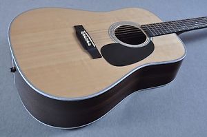 Used 2016 Martin D-28 Standard Natural LR Baggs Element VTC #2043433