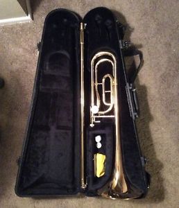 Yamaha YSL-448G Professional Trombone-Large Bore