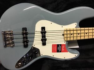 Fender American Professional Jazz Bass Maple Fingerboard  Sonic Gray