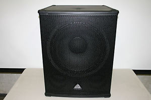 USED Behringer EUROLIVE B-1800HP Active 2200w PA Subwoofer