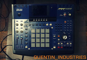 AKAI MPC4000 PLUS • 80GB • CLEAN LCD