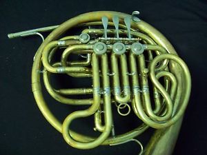 EXCELLENT VINTAGE!  KING 1159 DOUBLE FRENCH HORN + CASE