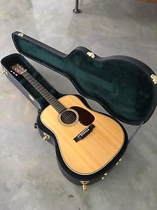 Martin Vintage HD-28V Acoustic Guitar 2014 MUST SEE!!  BEST DEAL ON EBAY!!