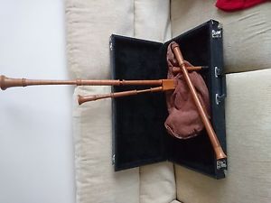 Durer Bagpipes by Julian Goodacre