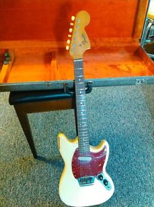 Fender Musicmaster II 1966 w/OHSC