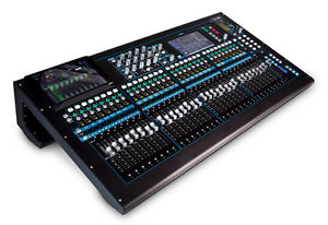 Allen & Heath Qu-32 Digital Mixer, Chrom Edition (NEW)