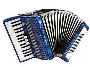 Akkordeon Weltmeister Rubin, Rucksack und neue gepolsterte Trageriemen inklusive