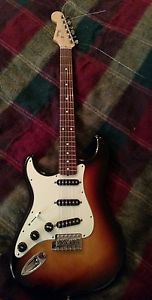 fender left handed stratocaster japan