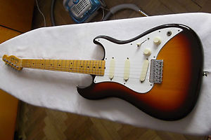 1983 Fender Bullet Deluxe S3 made in USA guitar with original plastic case