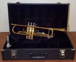 Yamaha Trumpet YTR2330 BB With H