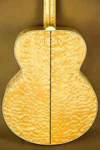 2005 Gibson SJ-200 Custom Quilt Antique Natural Acoustic Guitar J-200