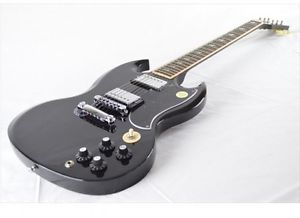 Gibson Angus Young SG Black w/hard case F/S Guiter Bass From JAPAN #A2901
