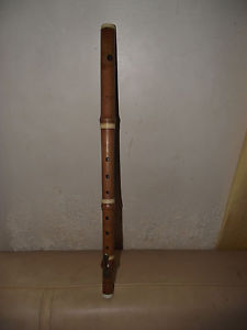 antique c19 flute in f by metzler london in perfect condition ready to play