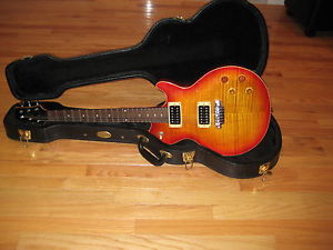 james tyler variax model jtv59 electric guitar with hard shell case no return.