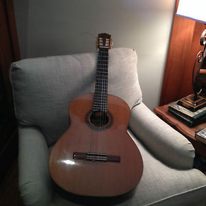 BEAUTIFUL 6 STRING RUCK STYLE CLASSSICAL GUITAR HAND MADE AT HILL CO - REDUCED0