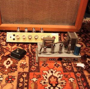 Vintage 1950s Selmer Truvoice 'Stadium' TV19/T Red Cream Valve Amplifier Chassis