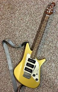 Music Man Albert Lee MM90 Electr
