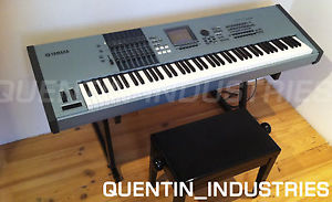 Yamaha MOTIF XS8 Keyboard Synthe