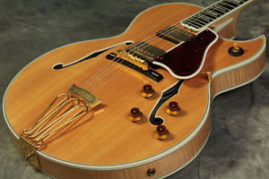 Gibson Custom Crimson Byrdland Florentine Cutaway Natural, hollow body / j110106