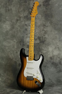 Fender Japan ST57-US 2TS S/N U027902 E-Guitar Free Shipping