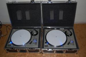 Technics SL-1200 MK5's Turntables with cases EXCELLENT L@@@@K!!!!