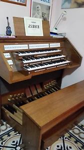 Organo Johannus OPUS 37 AGO