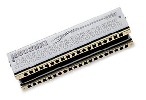 SUZUKI SDB-39 Doppel Bass Mundharmonika für Ensemblespiel