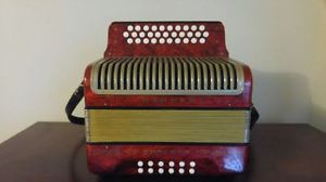Vintage Hohner Corona II 3 row Accordion in FBE Accordion Germany