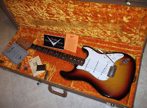 2000 Fender 1962 Fender NOS Relic Custom Shop Stratocaster 62 Strat w/Brown Case