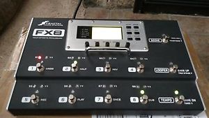 Fractal Audio FX8 Guitar Multi-Effects Pedalboard