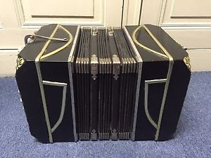 Bandonéon Arnold Accordage chromatique/unisonore MD 38 touches MG 33 touches