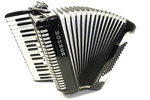 Akkordeon , Hohner , Concerto III T , 72 Bass