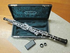 Howarth S20 oboe (intermediate model)