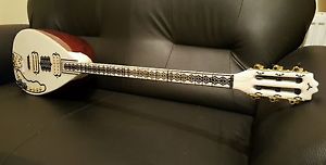 Turkish electric saz