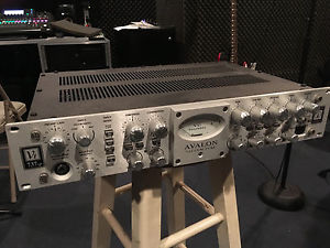 Avalon VT-737SP Tube Mic Preamp EQ/Compressor Channel Strip